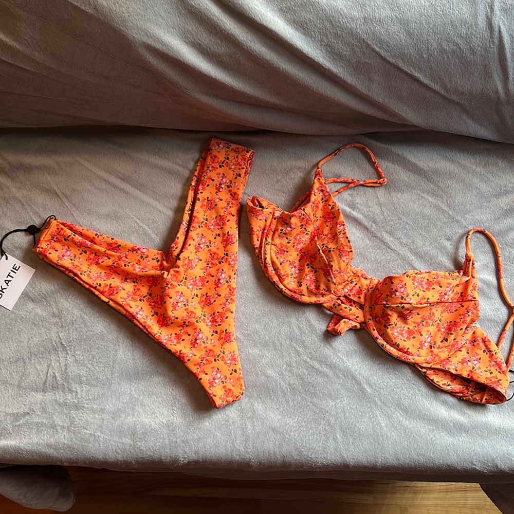 NWT SKATIE Matching Bikini